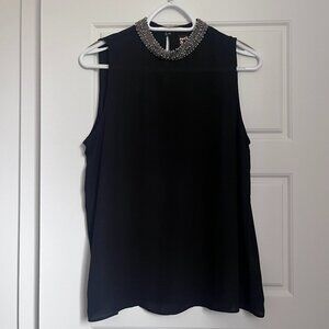 Sleeveless top with Jewelled Neck